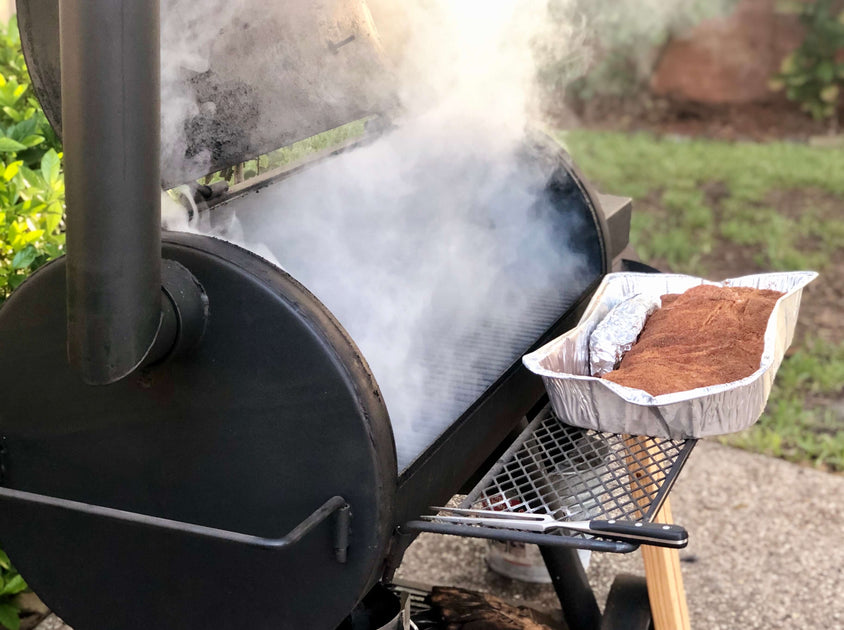 How to Use a Smoker Grill, Step by Step